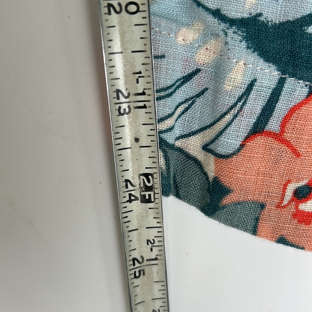 C&C California Linen Tropical Floral Print Pants - Picture 9 of 9